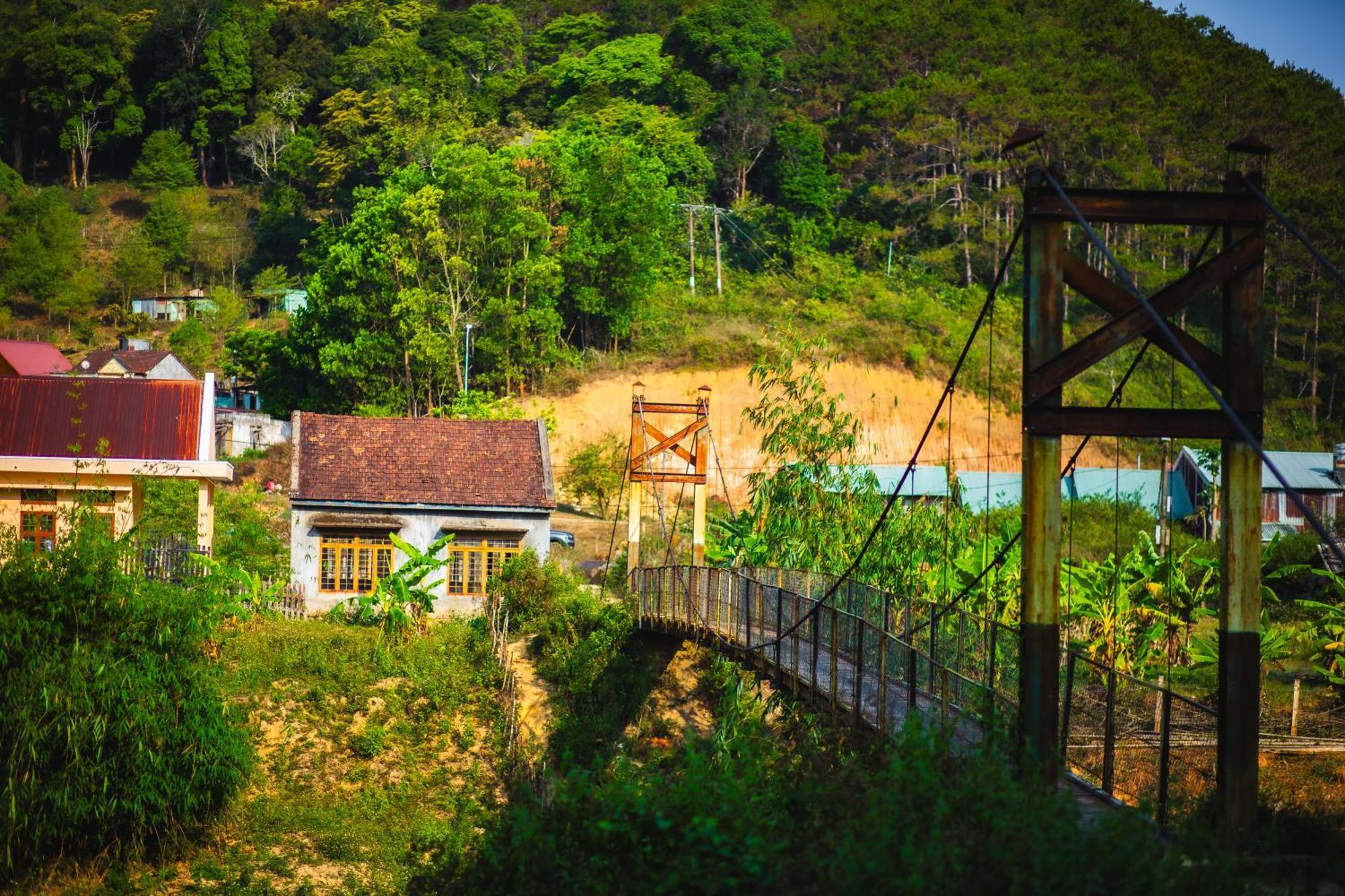 Nha Trong Ban - Homestay Mang Den Kon Von Kla Kültér fotó