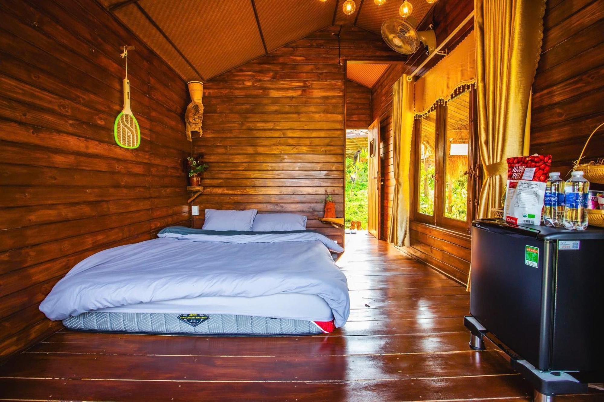 Nha Trong Ban - Homestay Mang Den Kon Von Kla Kültér fotó